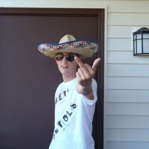 Meet your Posher, Zach